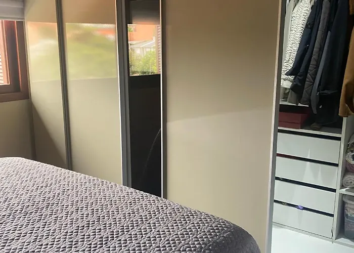 Triplex com hidro 15 min do Barra